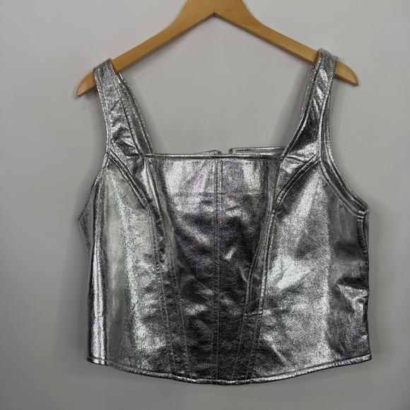 New York & Company Metallic Silver Corset Top Faux Leather Zip Back XL NWT - Picture 2 of 6